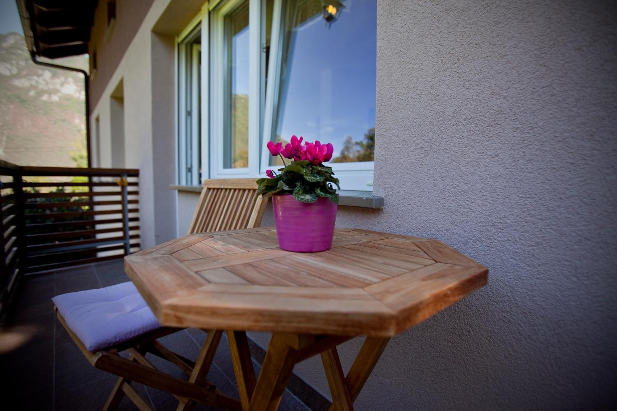 Apartments Soca Kobarid Exterior photo